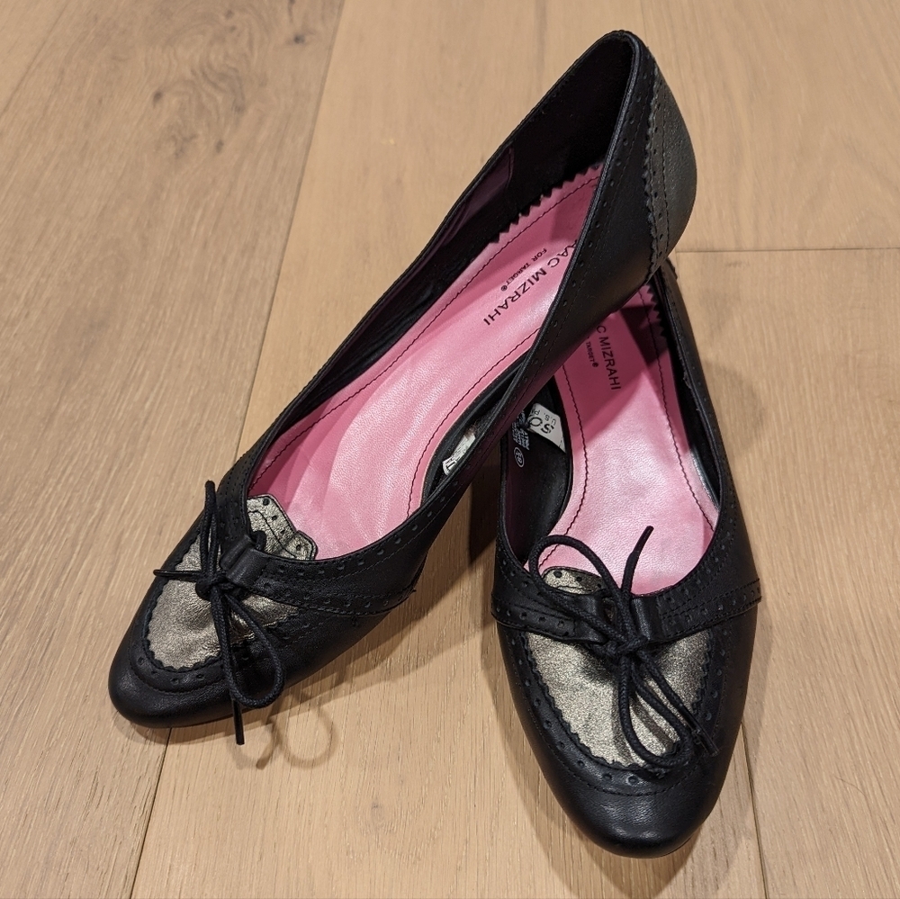 Y2K Black and Silver Flats
